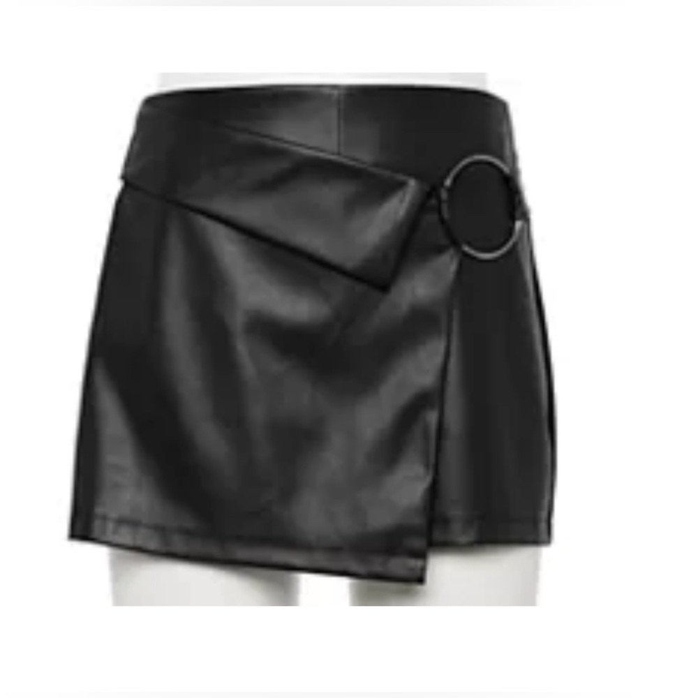 NWT Joe B Black Skort
